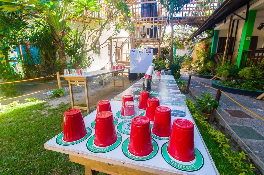 Jeepney Hostel And Kite Resort Balabag  Extérieur photo