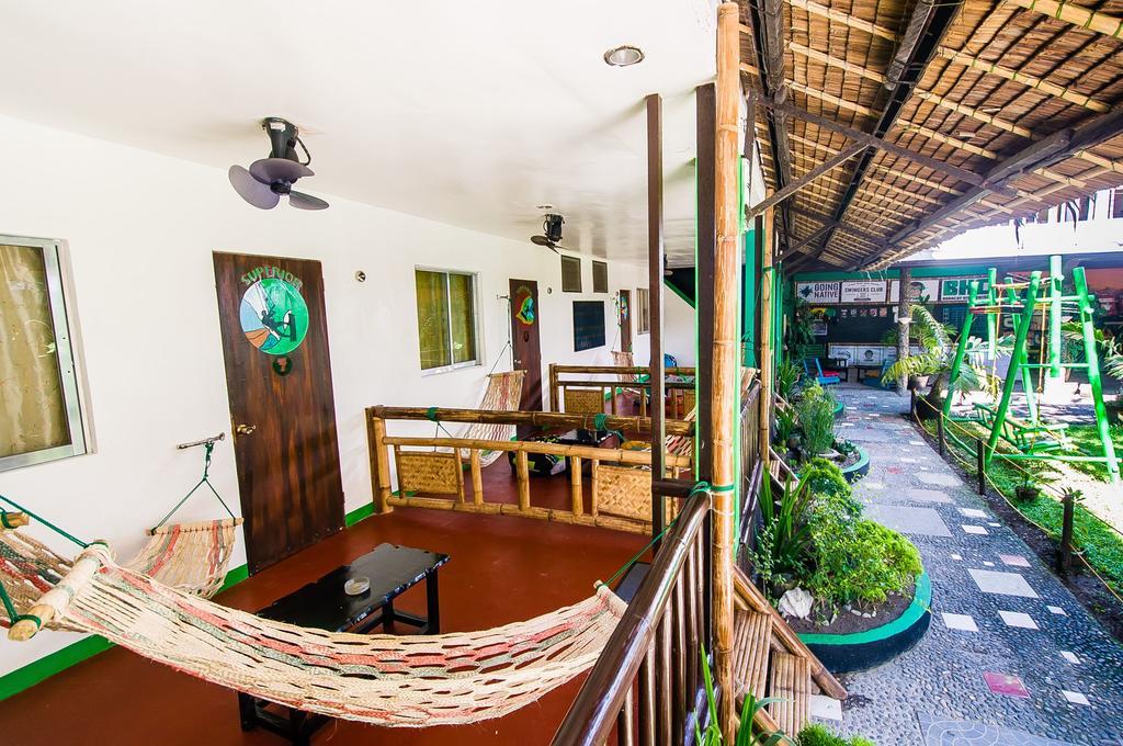 Jeepney Hostel And Kite Resort Balabag  Extérieur photo