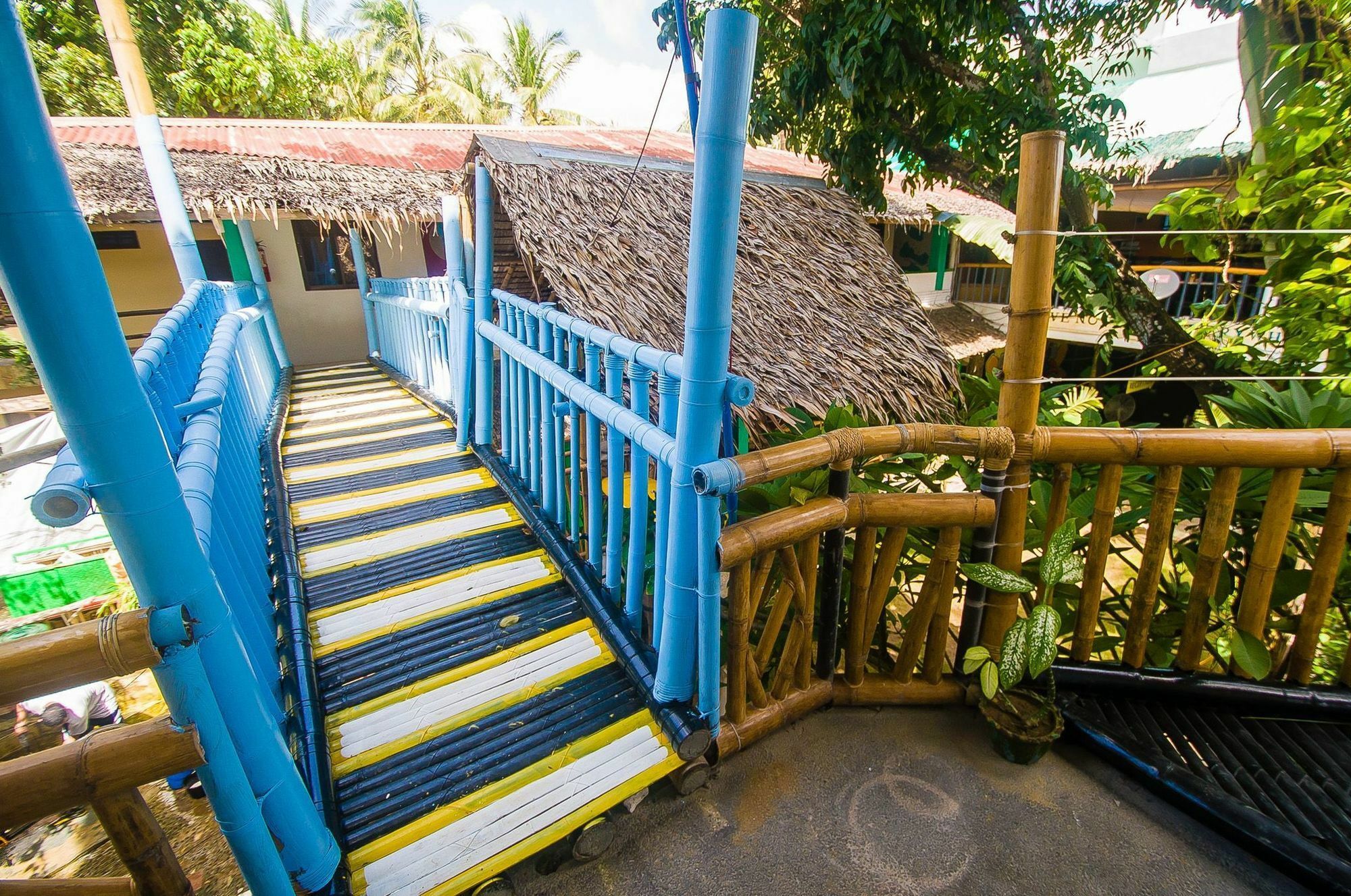 Jeepney Hostel And Kite Resort Balabag  Extérieur photo